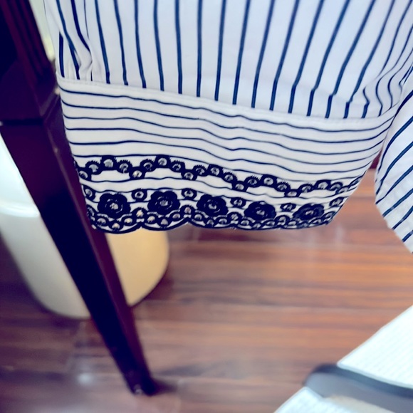 Classic Brooks Brothers Red Fleece Size 12. - Picture 4 of 6